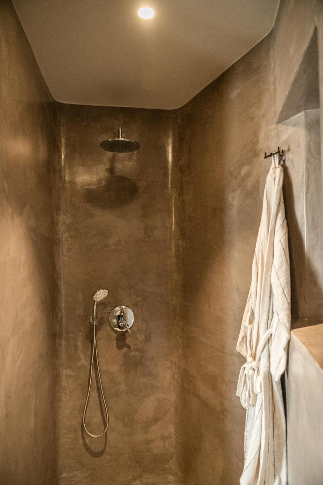 Akrotírion ブラック ダイアモンド スイーツ Bed & Breakfast 部屋 写真
