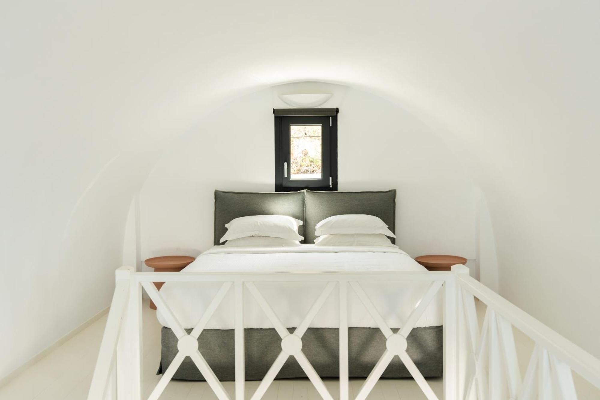 Akrotírion ブラック ダイアモンド スイーツ Bed & Breakfast エクステリア 写真