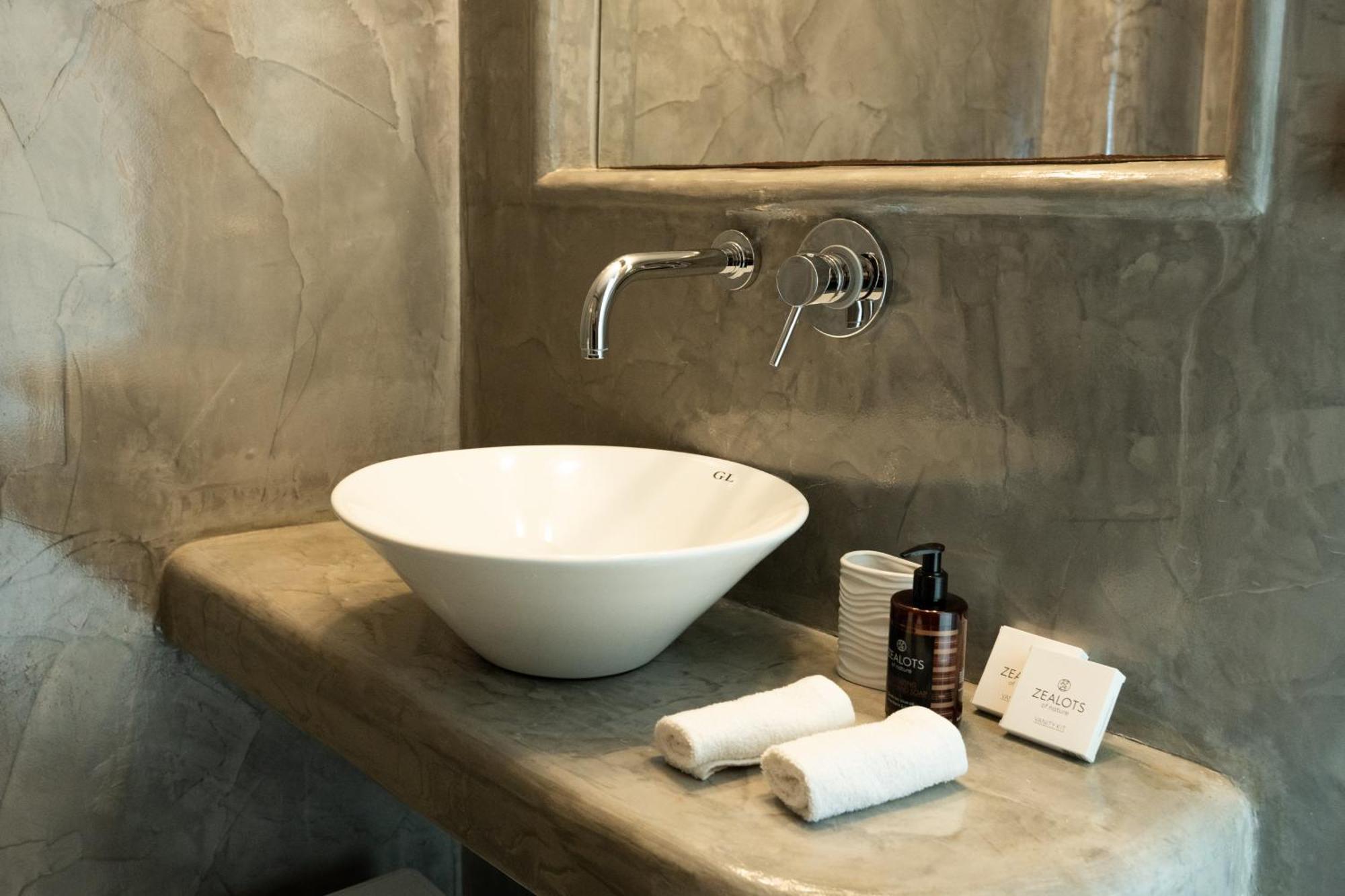 Akrotírion ブラック ダイアモンド スイーツ Bed & Breakfast エクステリア 写真